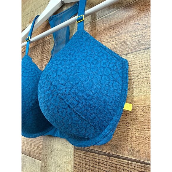 Victoria's Secret Icon Push-Up Demi Bra NWT 36DD - Picture 2 of 5